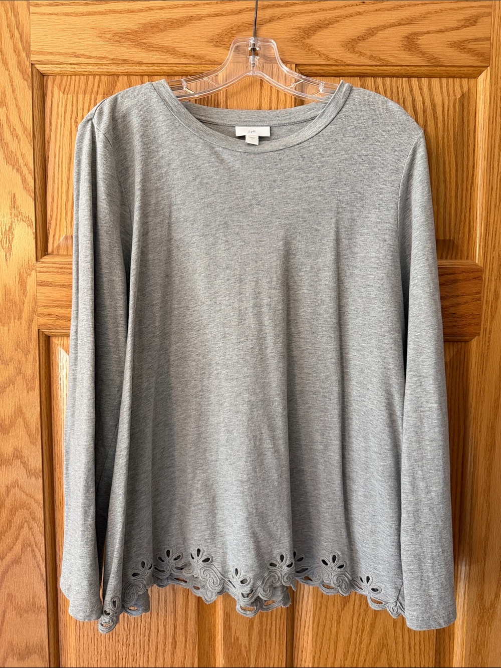 J. Jill Heather Gray Long-Sleeve Top with Scalloped Eyelet Hem